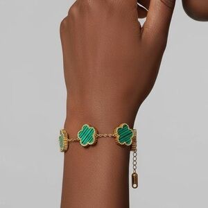 Stainless Steel Green Clover Bracelet